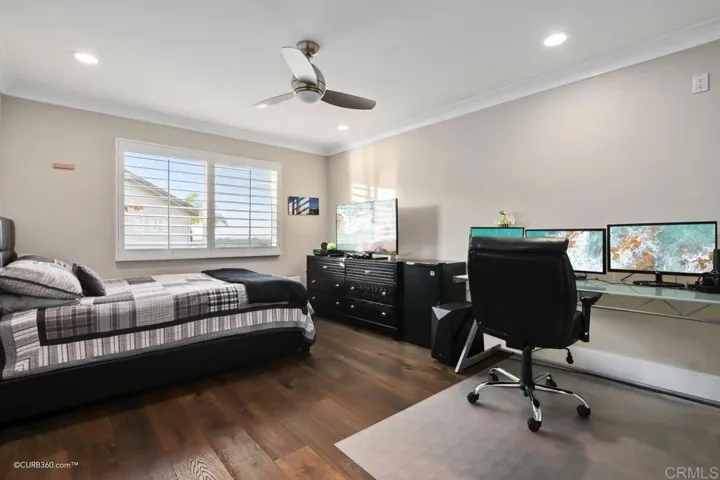 5828 Brittany Forrest Ln, San Diego, California 92130