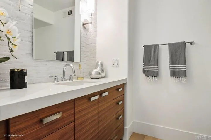 5828 Brittany Forrest Ln, San Diego, California 92130