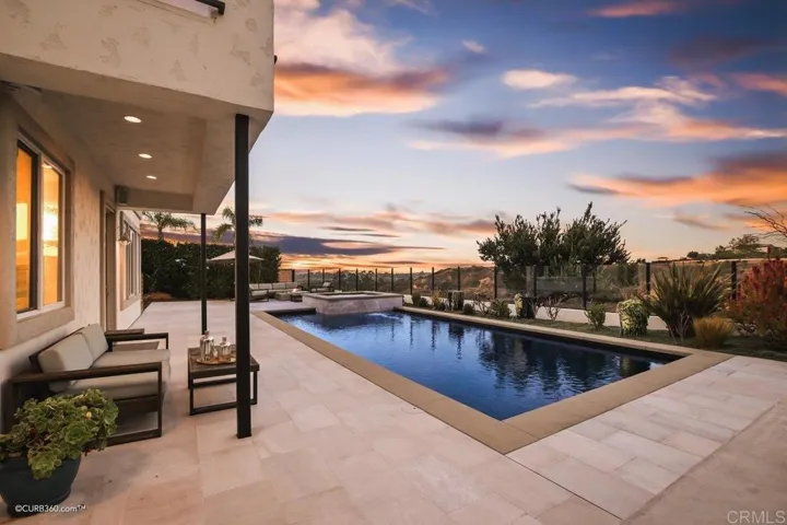 5828 Brittany Forrest Ln, San Diego, California 92130