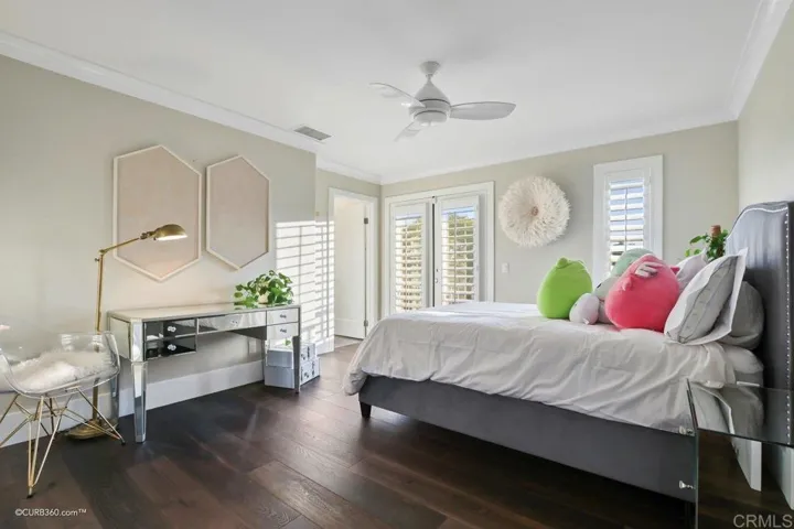 5828 Brittany Forrest Ln, San Diego, California 92130