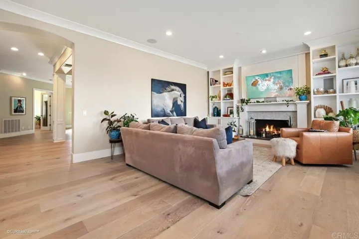 5828 Brittany Forrest Ln, San Diego, California 92130