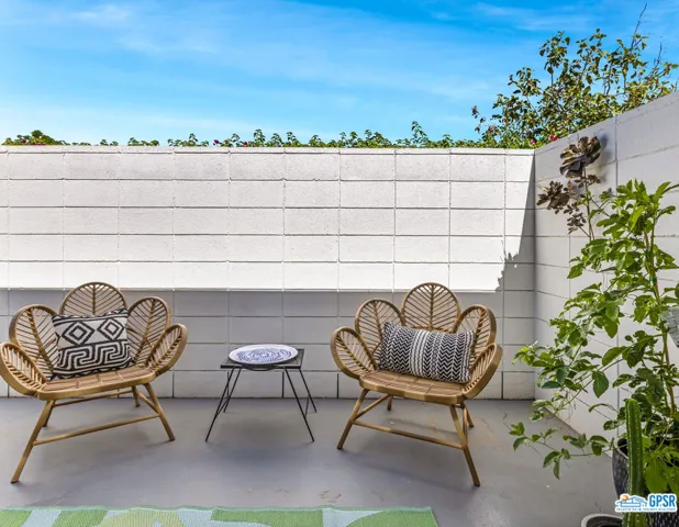 1739 E Tachevah Drive, Palm Springs, California 92262