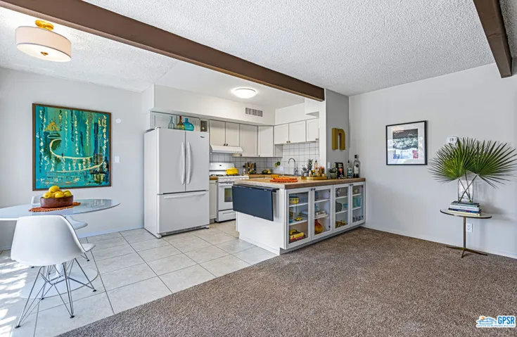 1739 E Tachevah Drive, Palm Springs, California 92262