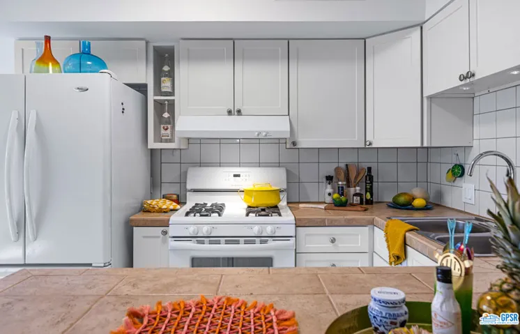 1739 E Tachevah Drive, Palm Springs, California 92262