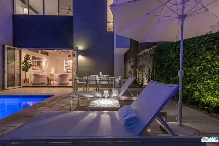 1245 Surrey Lane, Palm Springs, California 92264