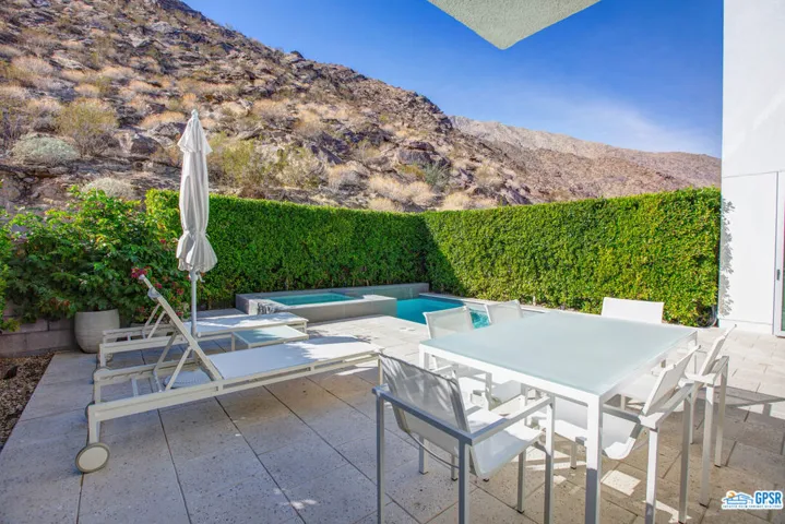 1245 Surrey Lane, Palm Springs, California 92264