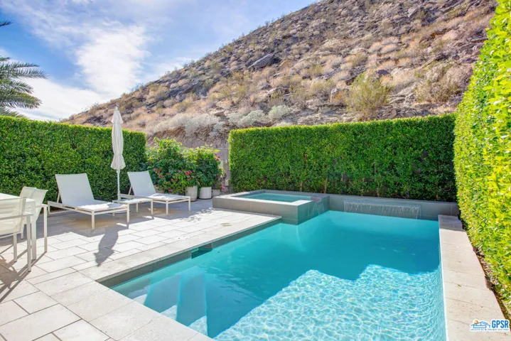 1245 Surrey Lane, Palm Springs, California 92264