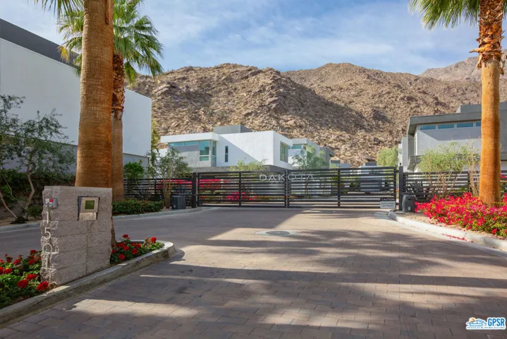 1245 Surrey Lane, Palm Springs, California 92264