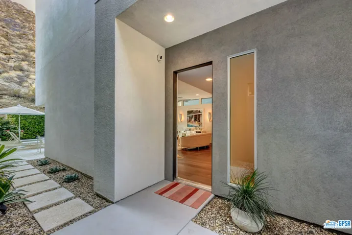 1245 Surrey Lane, Palm Springs, California 92264