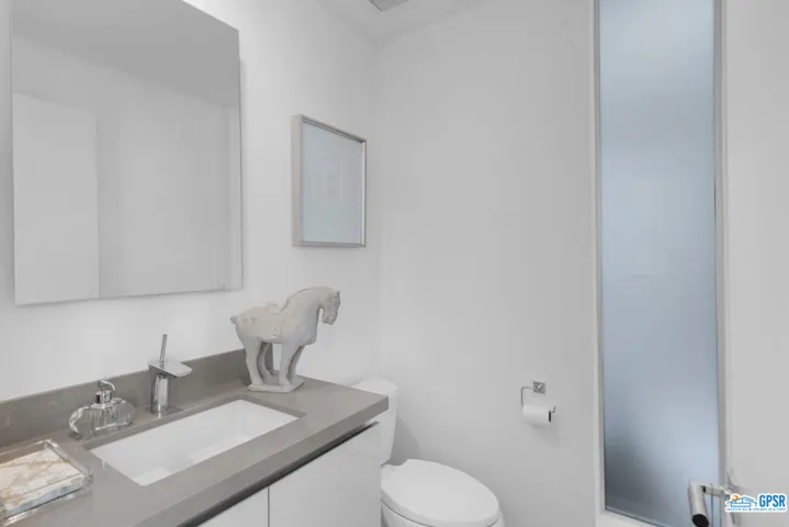 1245 Surrey Lane, Palm Springs, California 92264
