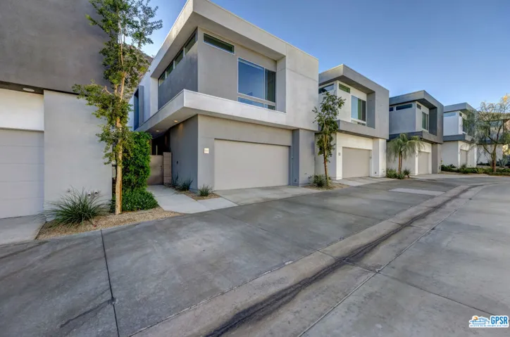 1245 Surrey Lane, Palm Springs, California 92264