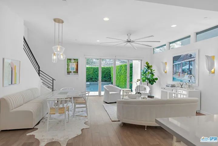 1245 Surrey Lane, Palm Springs, California 92264