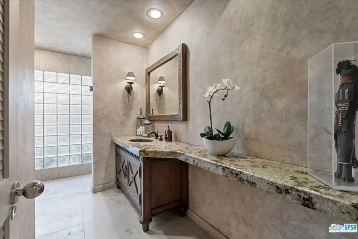 Guest bath