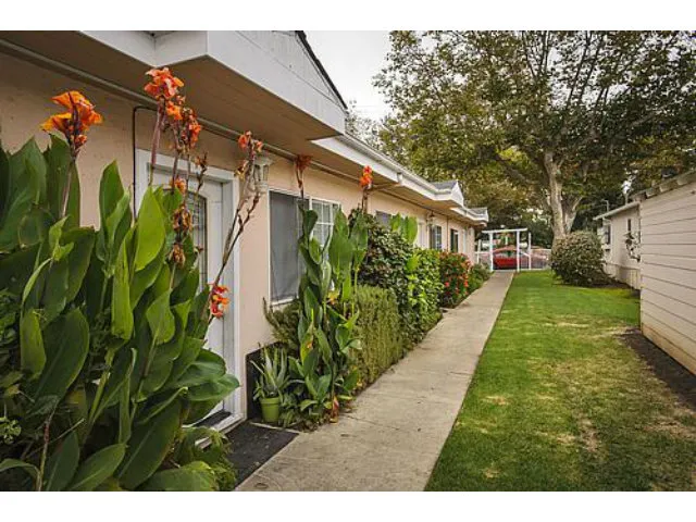 1129 Willow Road, Menlo Park, California 94025