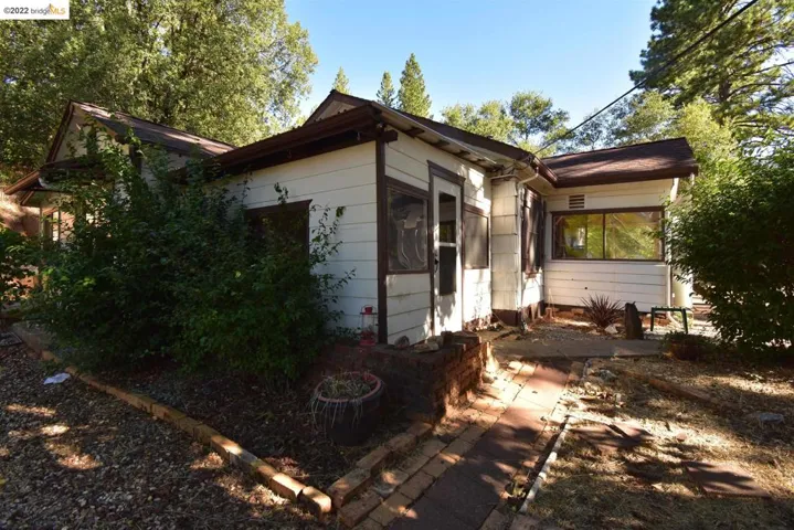 17577 Ridge Rd, Pine Grove, California 95665