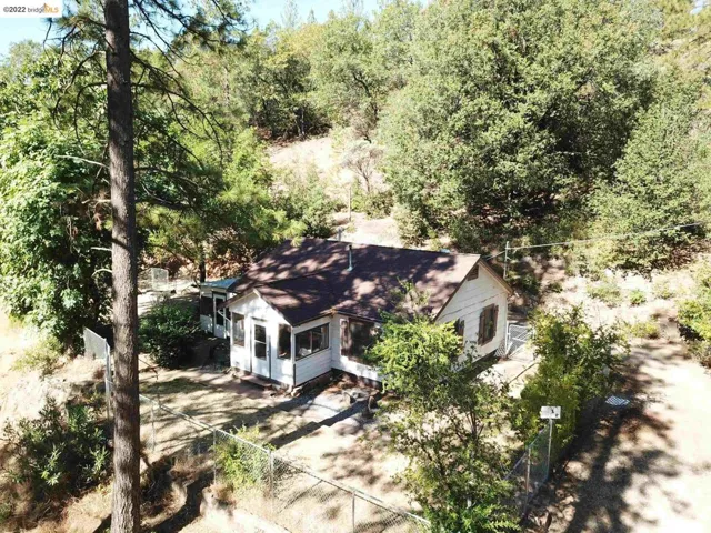 17577 Ridge Rd, Pine Grove, California 95665