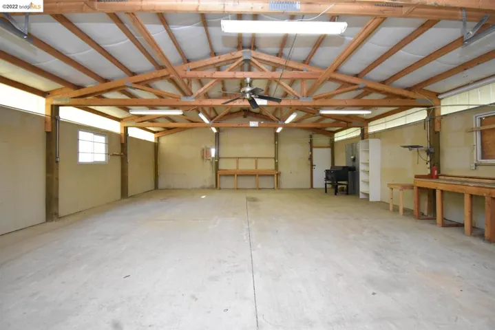 17577 Ridge Rd, Pine Grove, California 95665