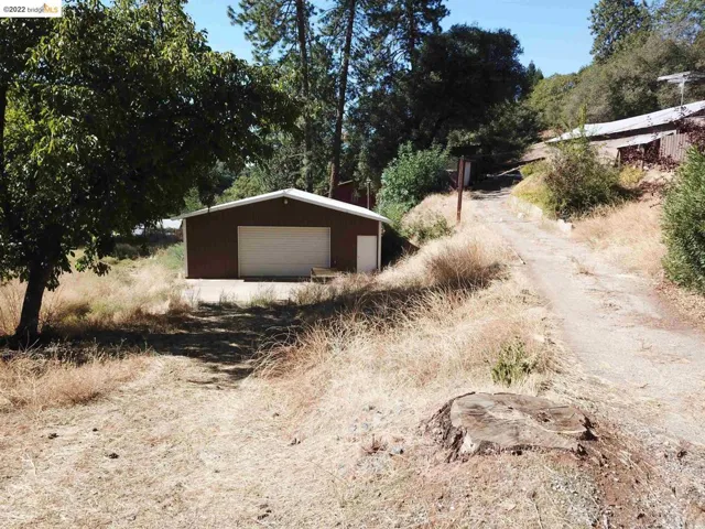 17577 Ridge Rd, Pine Grove, California 95665