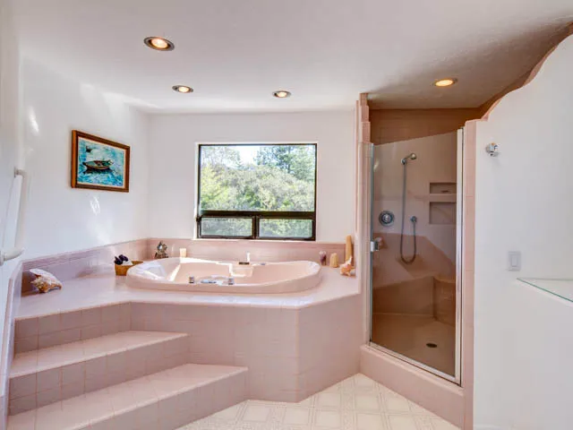 20 Nunes Road, Watsonville, California 95076