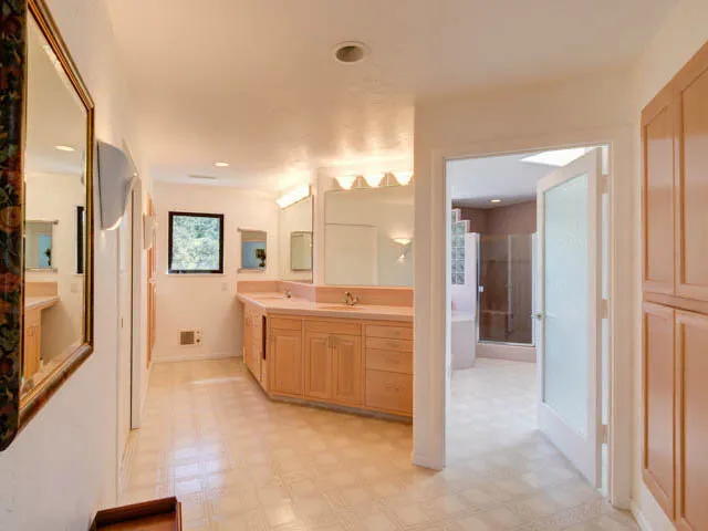 20 Nunes Road, Watsonville, California 95076