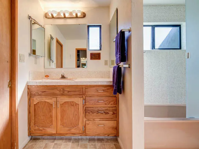 20 Nunes Road, Watsonville, California 95076