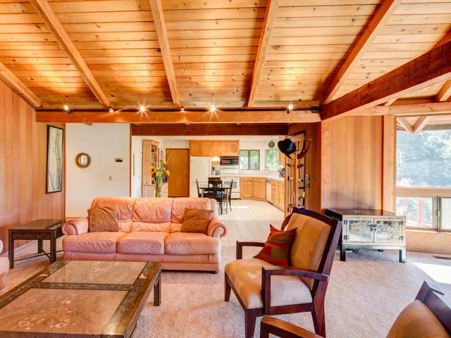 20 Nunes Road, Watsonville, California 95076