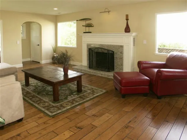 1142 Crest Avenue, Pacific Grove, California 93950