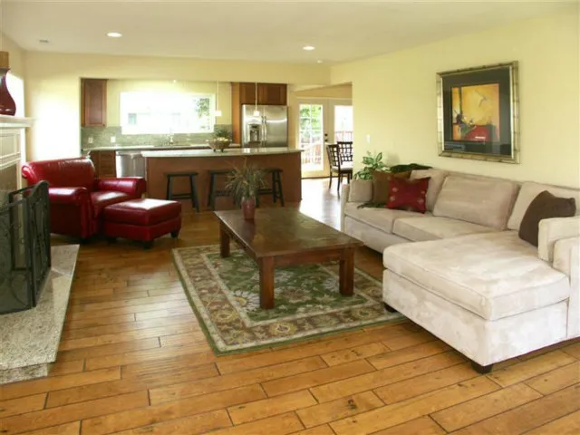 1142 Crest Avenue, Pacific Grove, California 93950