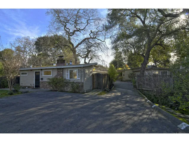 1565 Stanford Avenue, Palo Alto, California 94306