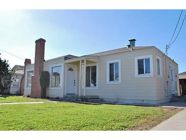 51 Myrtle Court, Salinas, California 93905