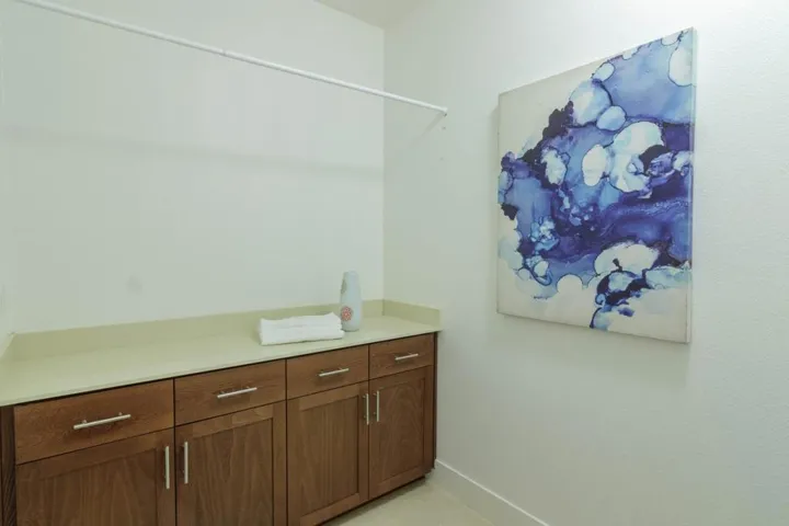 9283 Rancho Hills Drive, Gilroy, California 95020