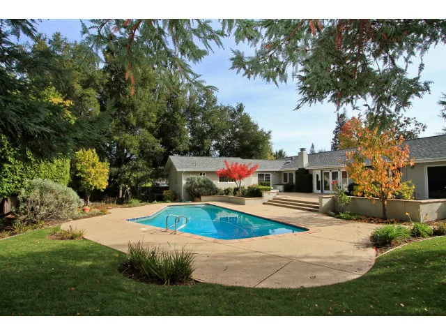 14823 Vickery Avenue, Saratoga, California 95070