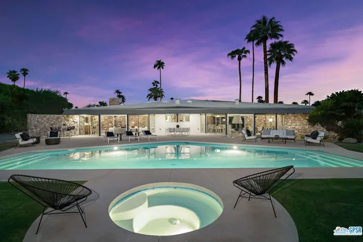 1350 Ladera Circle, Palm Springs, California 92262