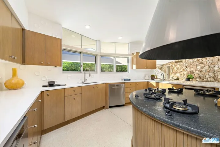 1350 Ladera Circle, Palm Springs, California 92262