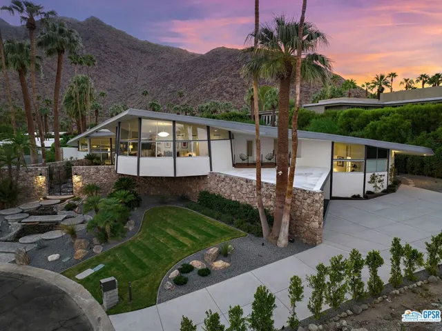 1350 Ladera Circle, Palm Springs, California 92262