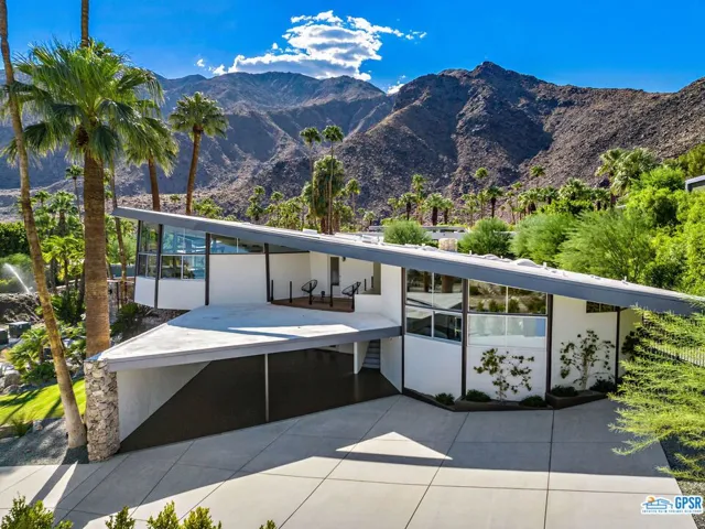 1350 Ladera Circle, Palm Springs, California 92262