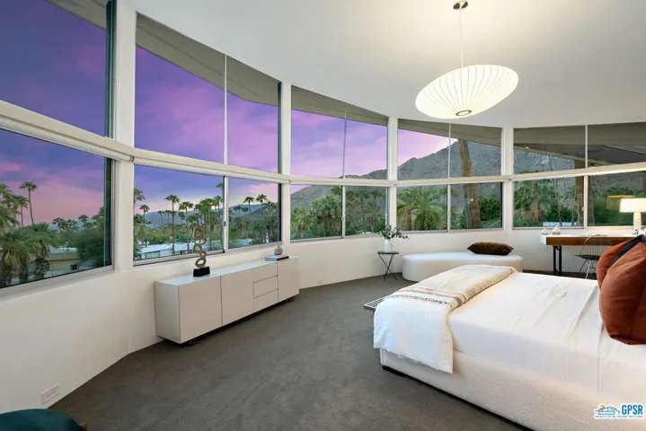 1350 Ladera Circle, Palm Springs, California 92262