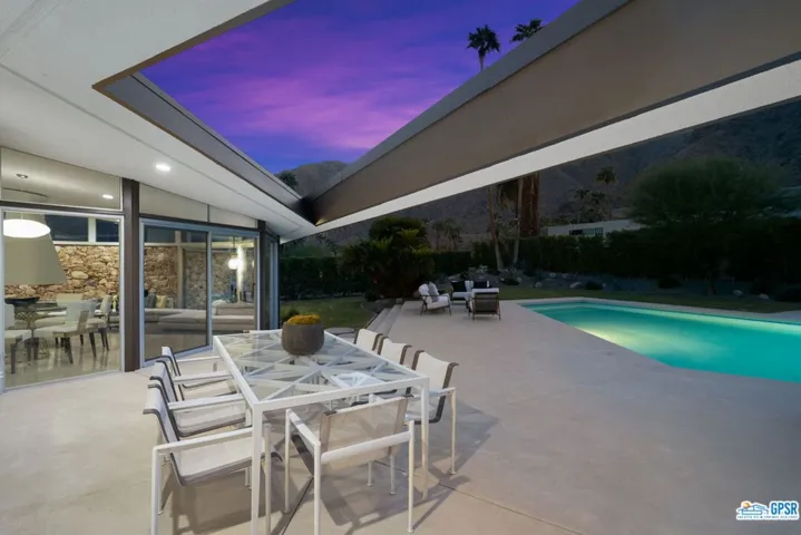 1350 Ladera Circle, Palm Springs, California 92262