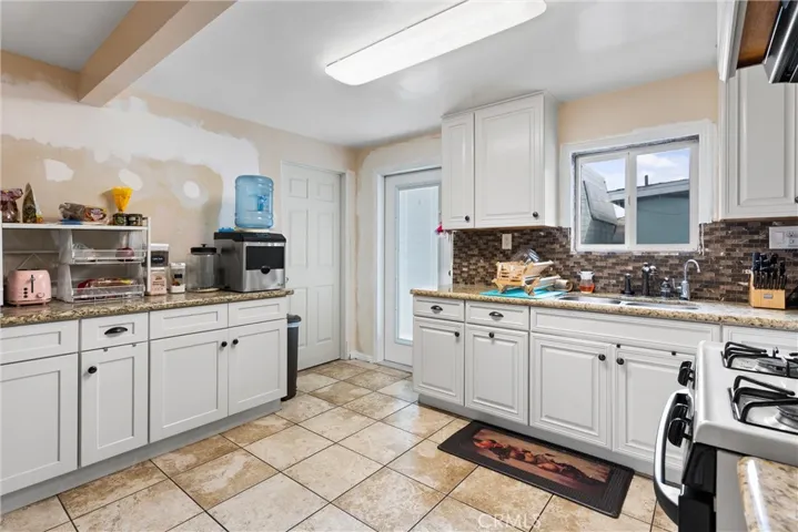 9058 Jeff Street, Bellflower, California 90706