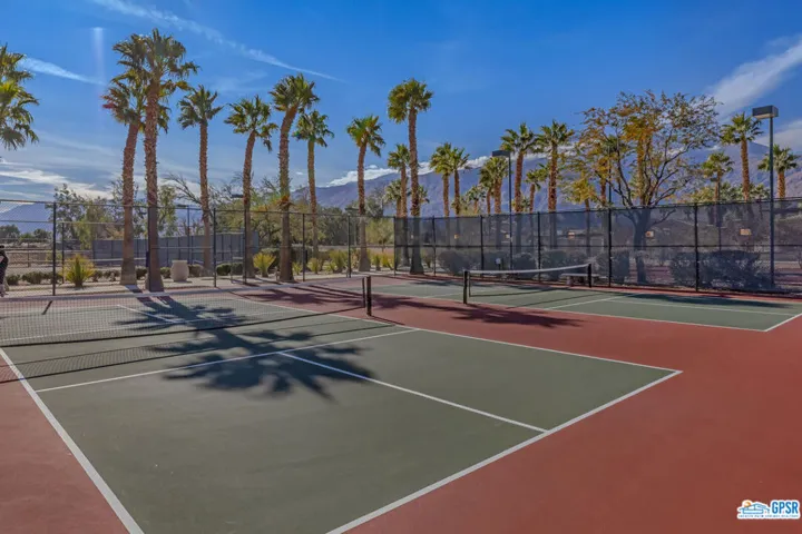 2602 Desert Breeze Way, Palm Springs, California 92262