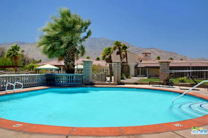 2602 Desert Breeze Way, Palm Springs, California 92262