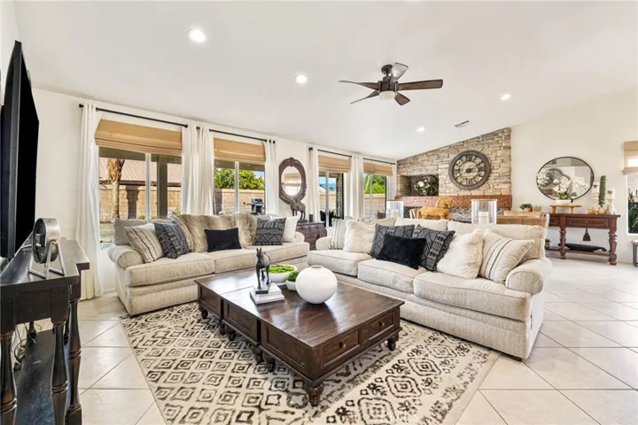 79230 Laurie Court, La Quinta, California 92253