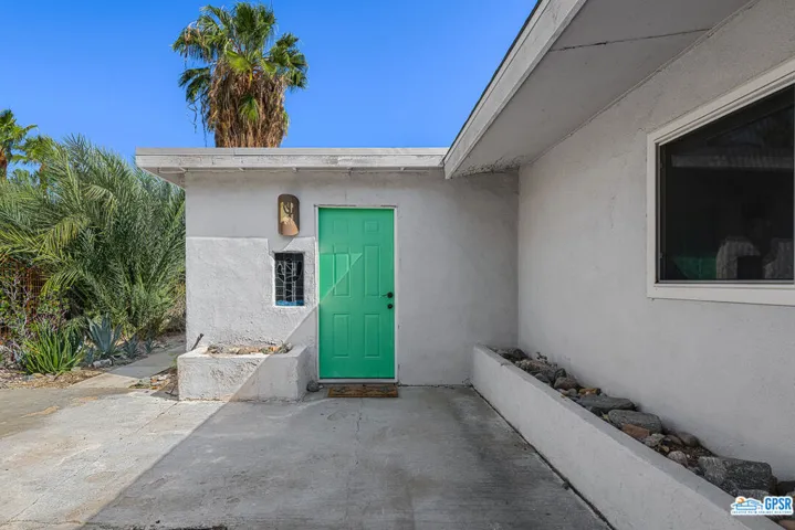 68371 Skyway Drive, Cathedral City, California 92234