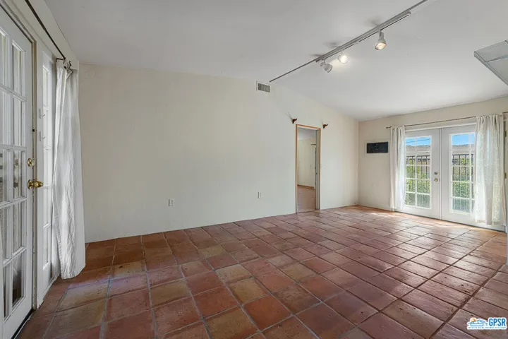68371 Skyway Drive, Cathedral City, California 92234