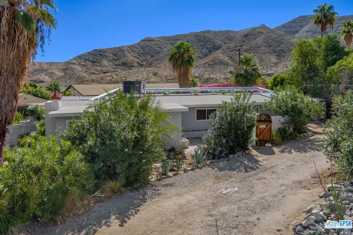 68371 Skyway Drive, Cathedral City, California 92234