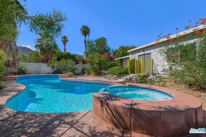 68371 Skyway Drive, Cathedral City, California 92234