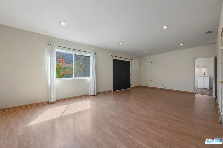 68371 Skyway Drive, Cathedral City, California 92234