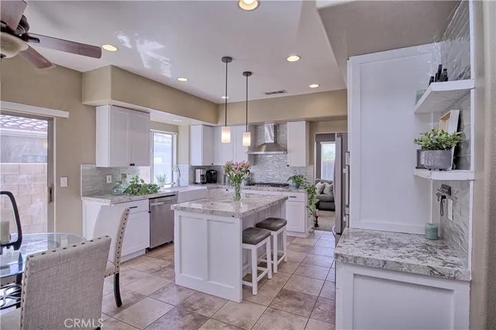 44635 Calle Placido, La Quinta, California 92253