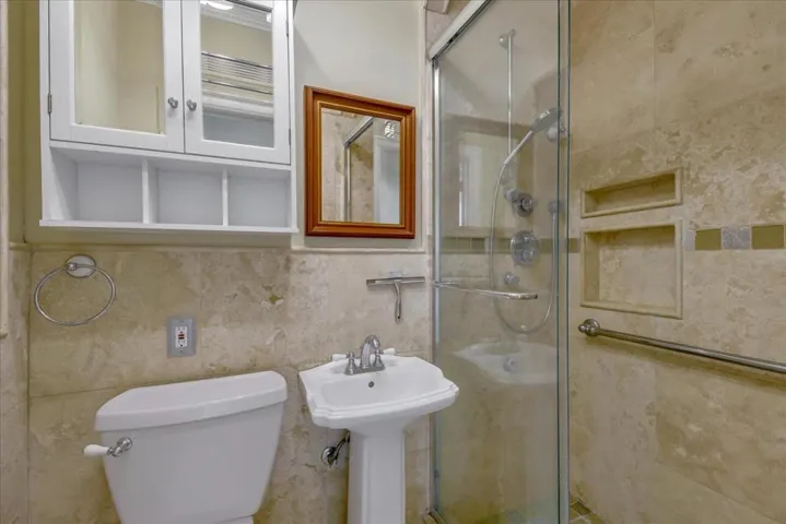 2064 Alameda Way, San Jose, California 95126