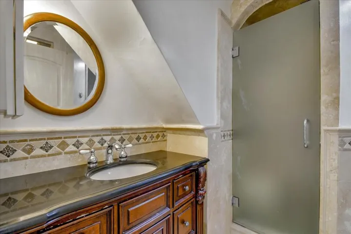 2064 Alameda Way, San Jose, California 95126